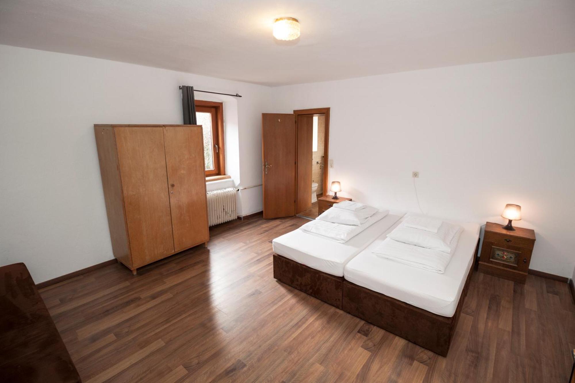 Hostel Chillertal Mayrhofen Rom bilde