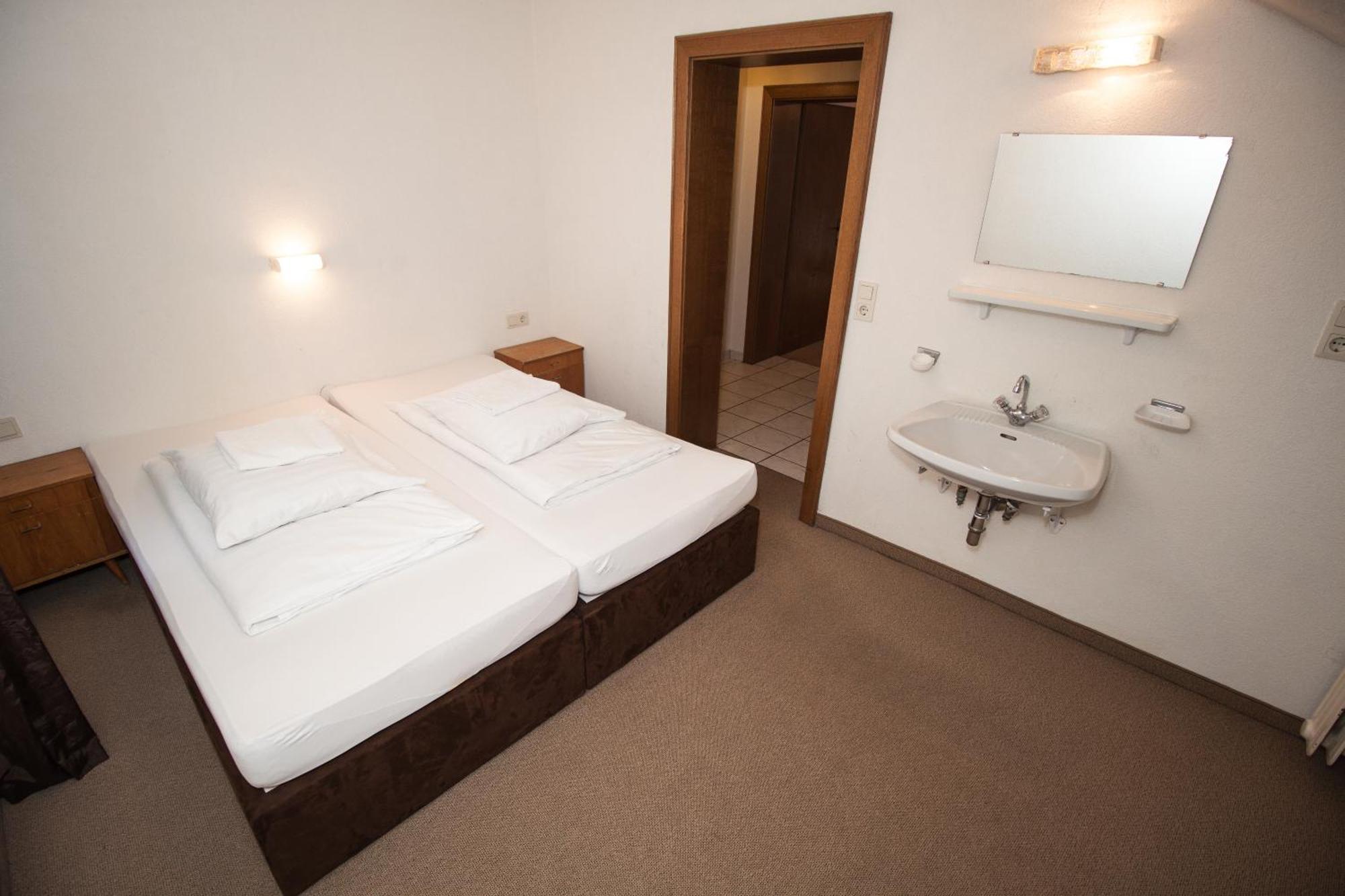 Hostel Chillertal Mayrhofen Rom bilde