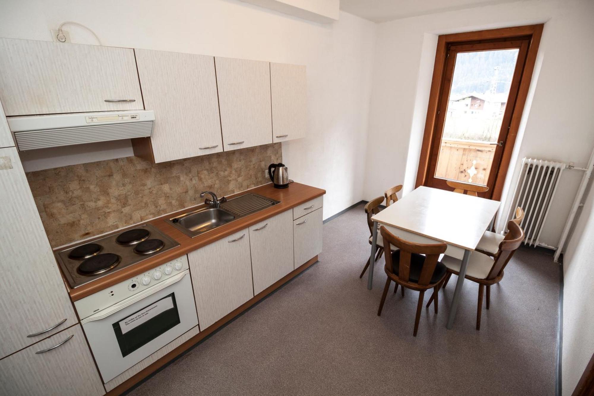 Hostel Chillertal Mayrhofen Rom bilde